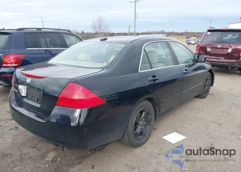 2006 Honda Accord 2.4 Ex from USA, damaged, VIN 1HGCM56866A124726